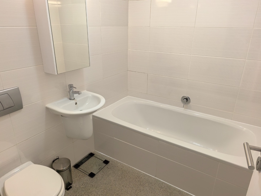 To Let 2 Bedroom Property for Rent in Gardens Western Cape